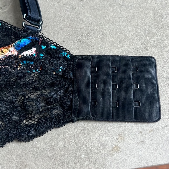 Sexy bralette size S - Picture 3 of 6